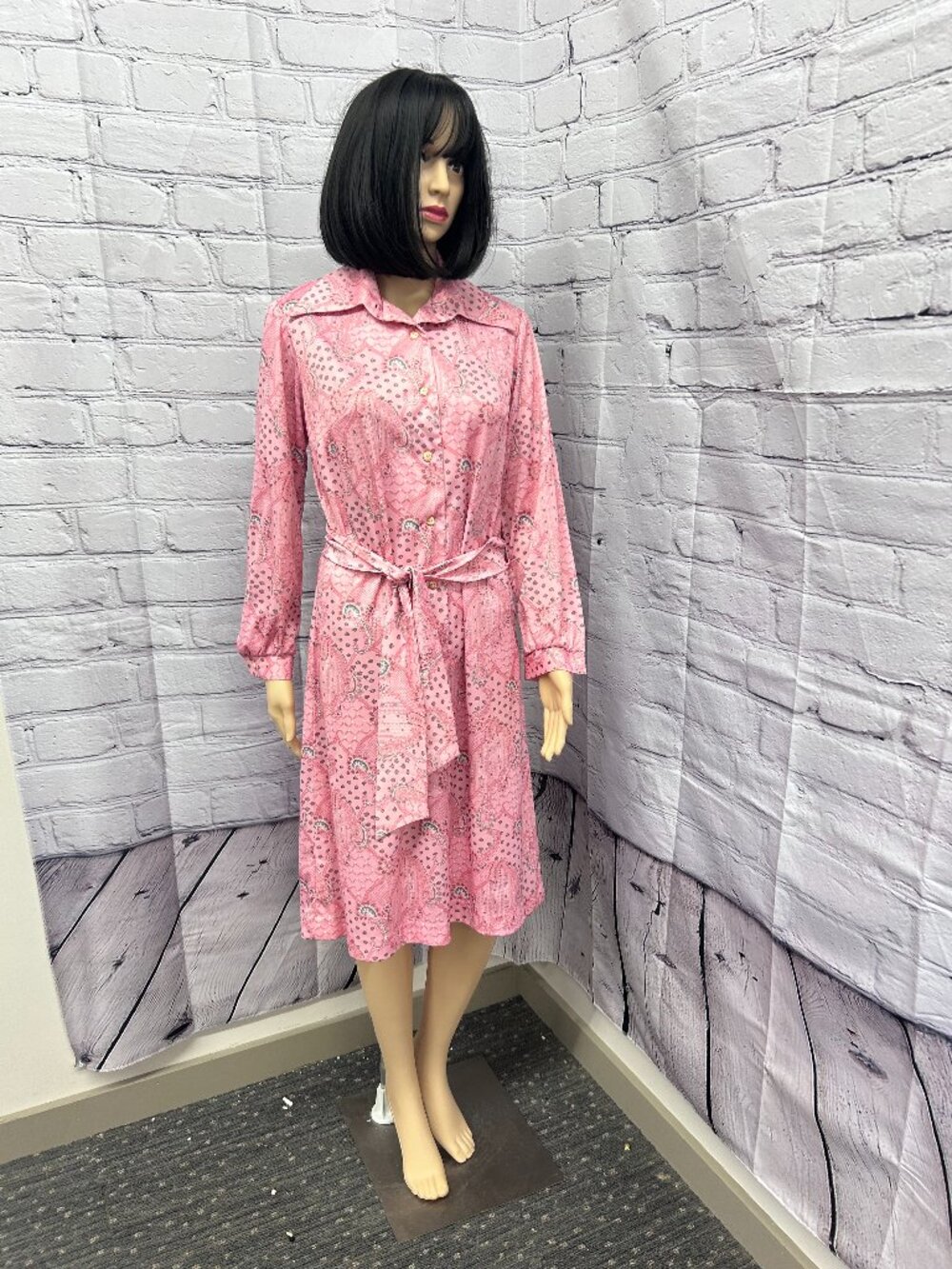 Vintage Miss Donna Easy-Breezy Dress!  Perfect Vintage Condition!